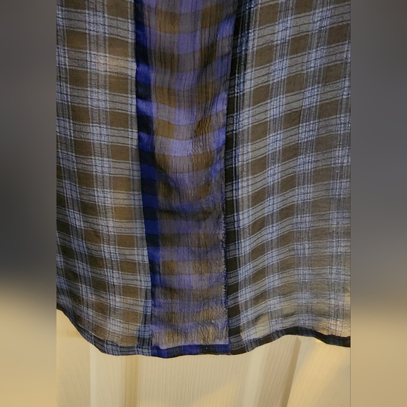 Lucca Couture Sheer Hi Low Top - Picture 6 of 9